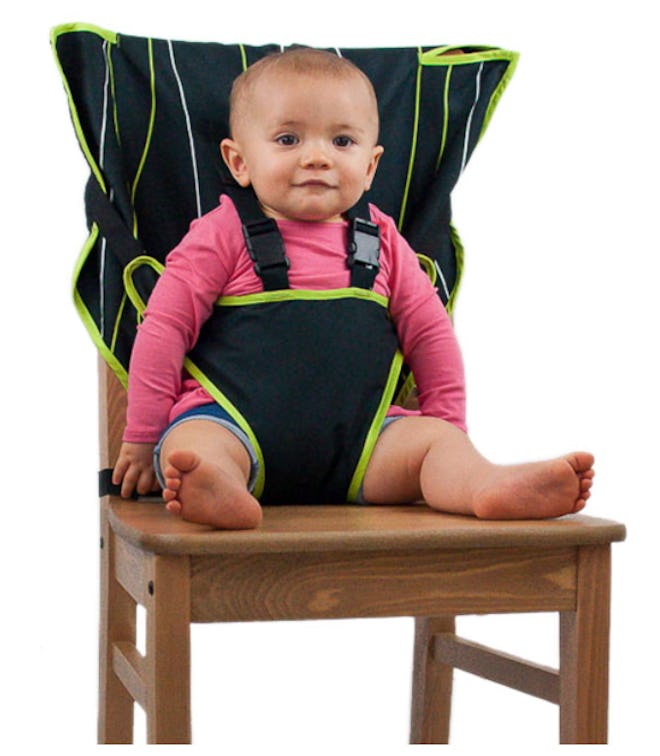 The Cozy Cover Easy Seat is a portable baby seat invented by moms. 