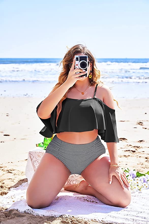 IN&rsquo;VOLAND High Waisted Ruffled Bikini Set