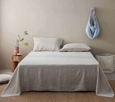 best cooling sheets linen French flax breathable lightweight soft