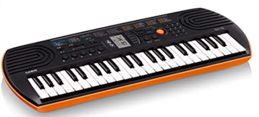 Casio SA-76 44-Key Mini Personal Keyboard