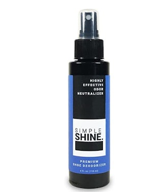 Simple Shine. Premium Shoe Smell Spray