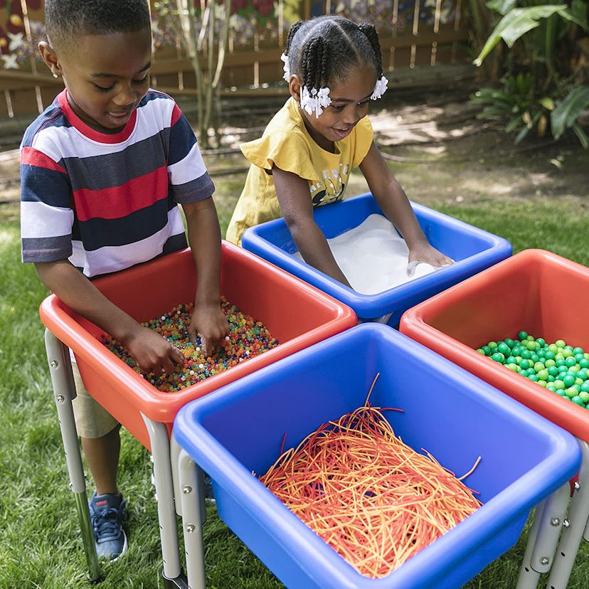 ECR4Kids Adjustable Sand and Water Sensory Table With Lids