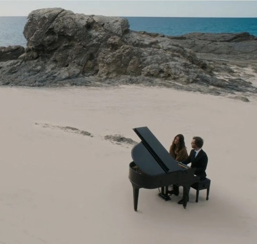 Sarah Pidgeon as Leah Rilke and Ben Folds as himself in The Wilds