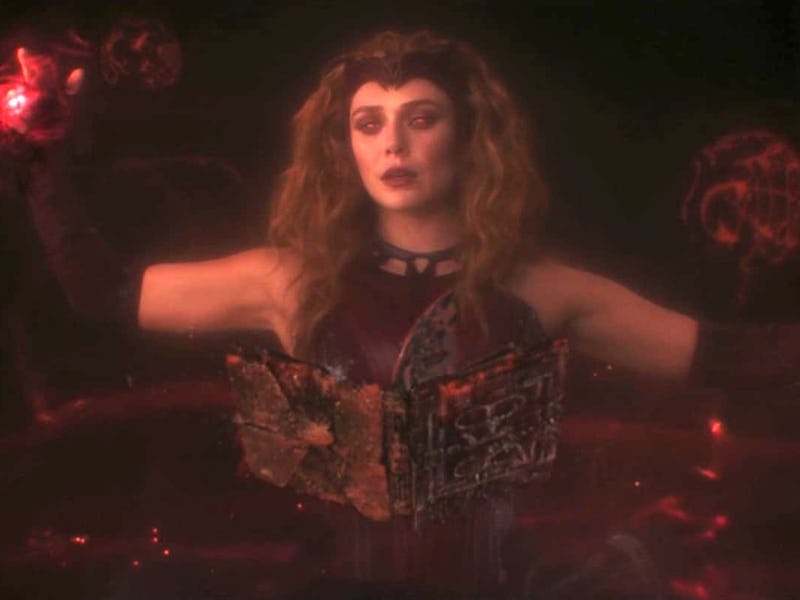 Wanda from Doctor Strange 2 performing a spell 