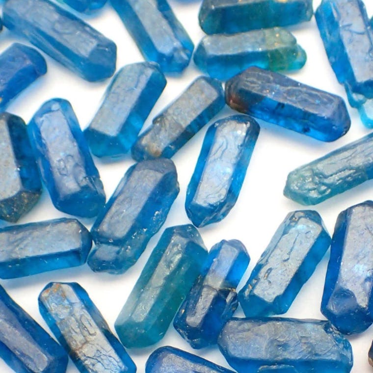 5 Crystals For Luck, According To Experts