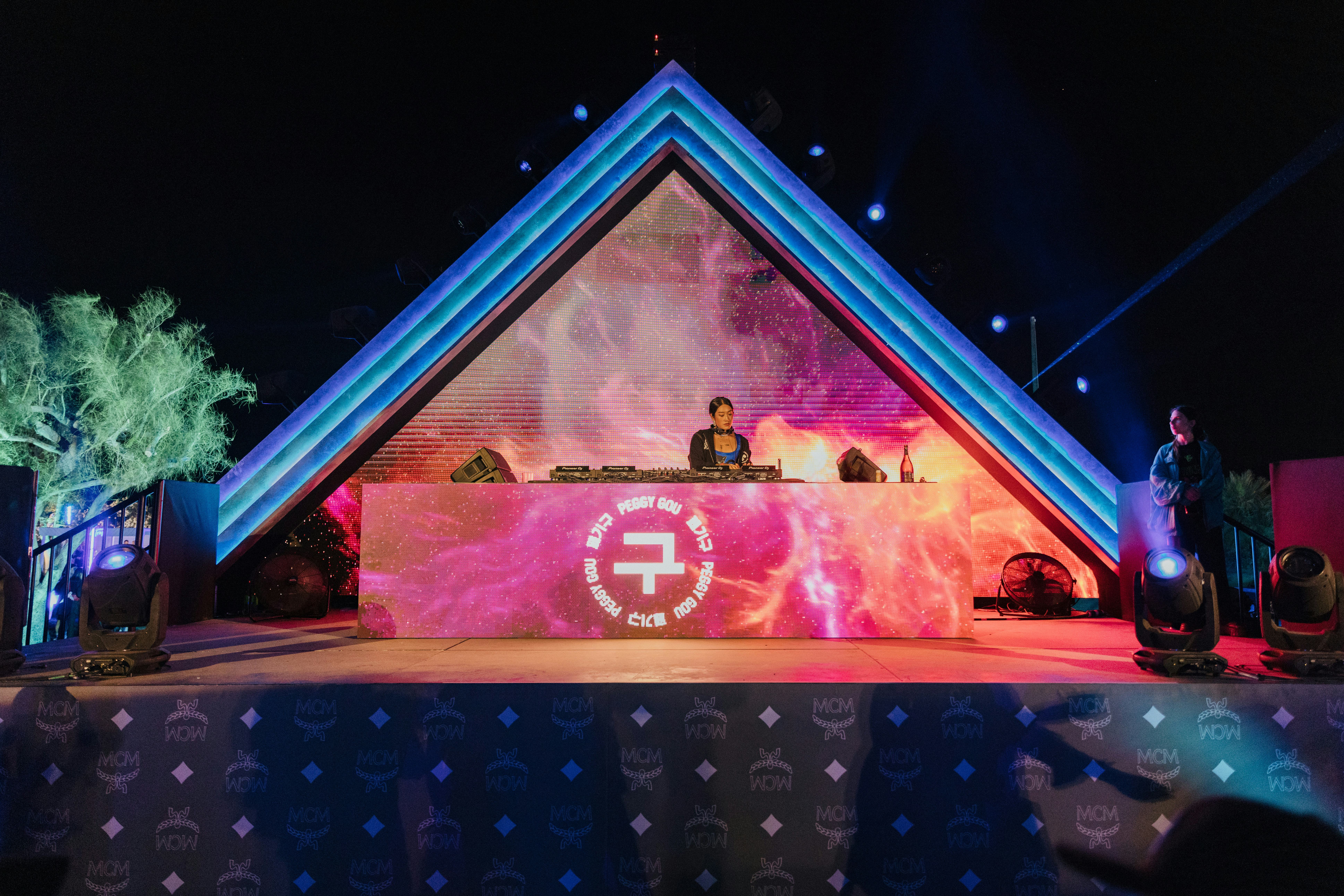 NYLON House Was A Desert Fantasy