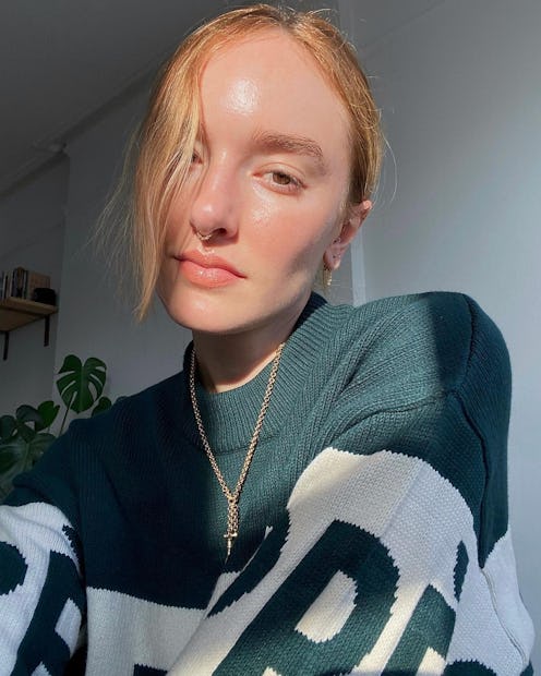 Here's how much nose piercings cost, according to an expert.