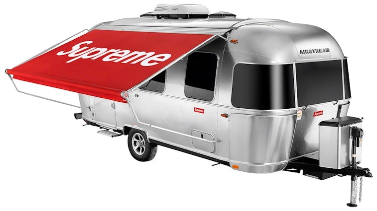 Supreme Airstream Travel Trailer