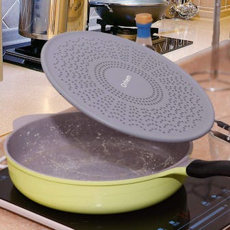iOrange Silicone Splatter Screen Pan Cover