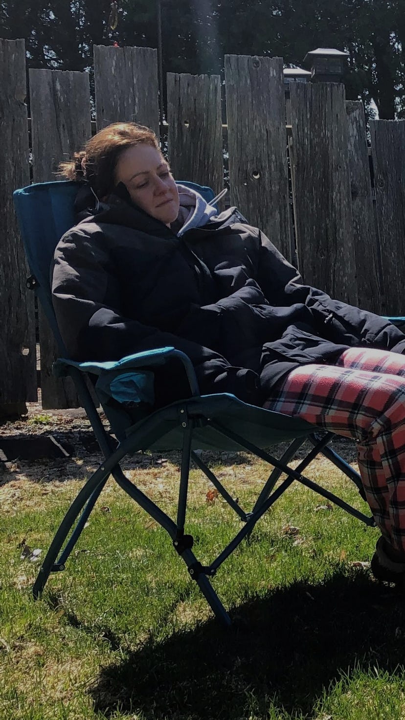 Long COVID sufferer and TikToker Beth Ann Pardo picture outside with her dog