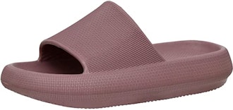 Cushionaire Feather Recovery Slide Sandals 