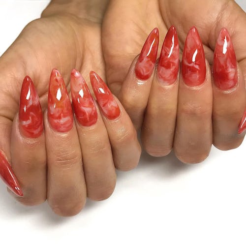 red nail designs