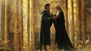 Elrond (Robert Aramayo) and Galadriel (Morfydd Clark) in The Rings of Power.