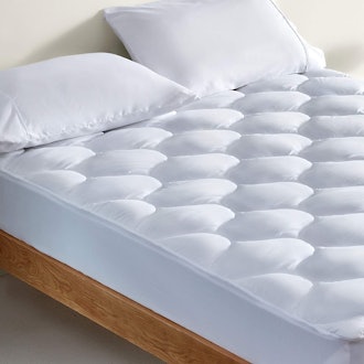 SLEEP ZONE Quilted Fitted Mattress Pad Cover
