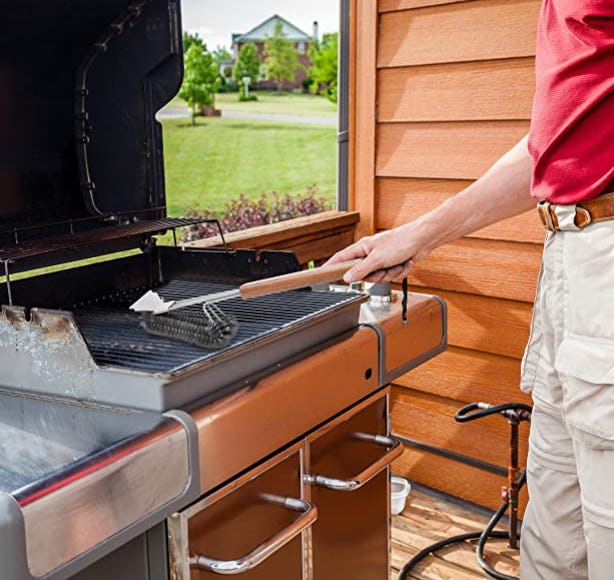 HOT TARGET Super Sturdy Grill Brush and Scraper