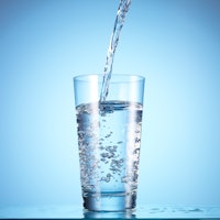 Do you need 8 glasses of water a day? Hydration scientists demystify the number