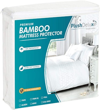 Best breathable mattress protectors plushdeluxe bamboo waterproof