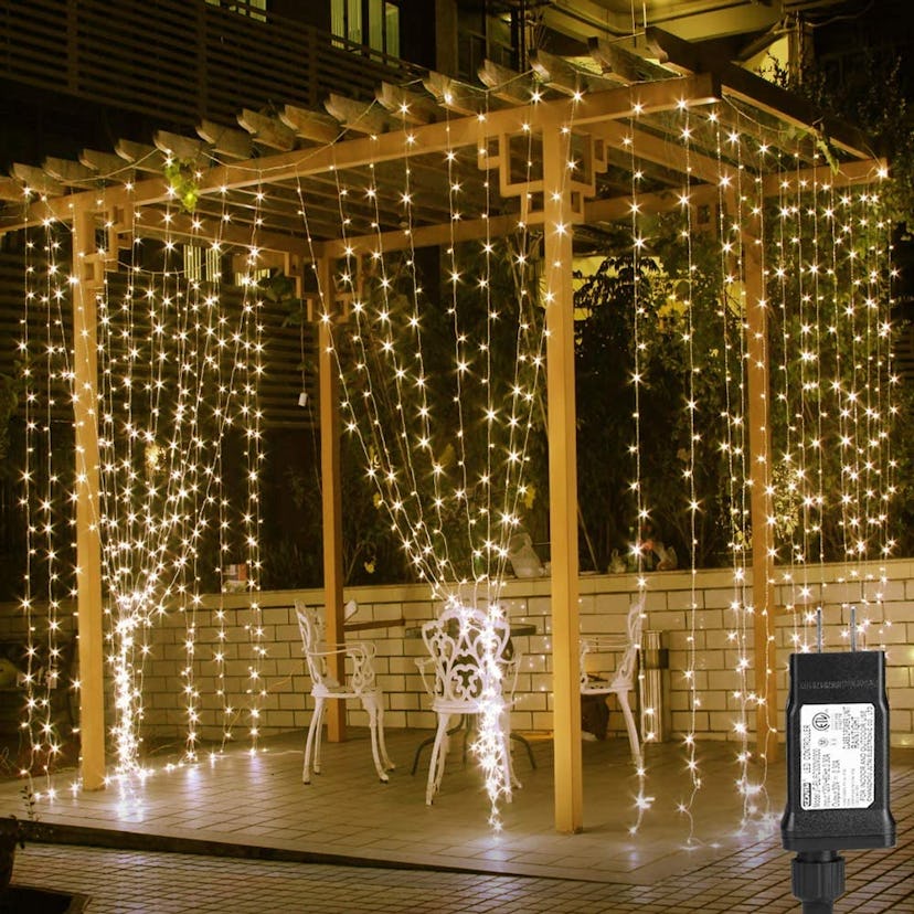 Fairy lights looks beautiful in the backyard, whether on a patio or pergola.