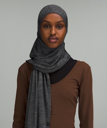 Lululemon's Scarf hijab is customizable for a wide range of fits.