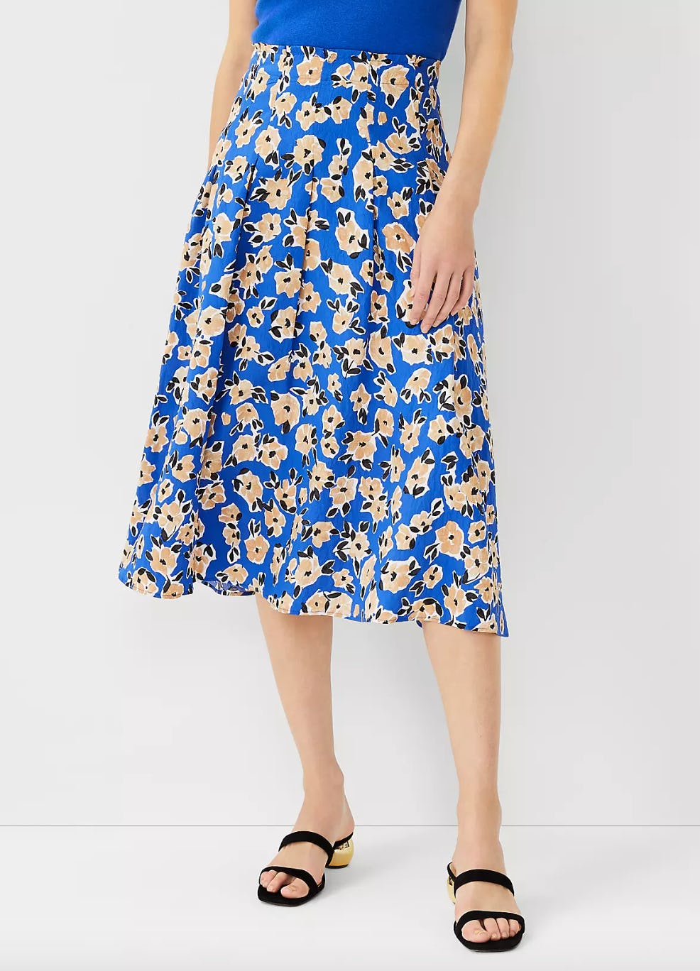 Ann Taylor Floral Paperbag Pleated Midi Skirt is available in midsize