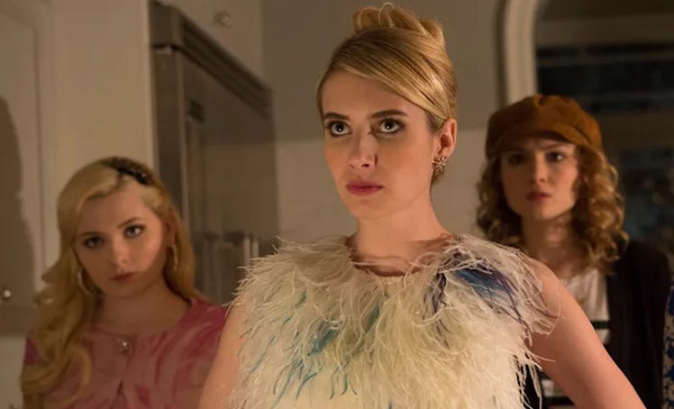 Emma Roberts thinks 'Scream Queens' should return for Season 3.