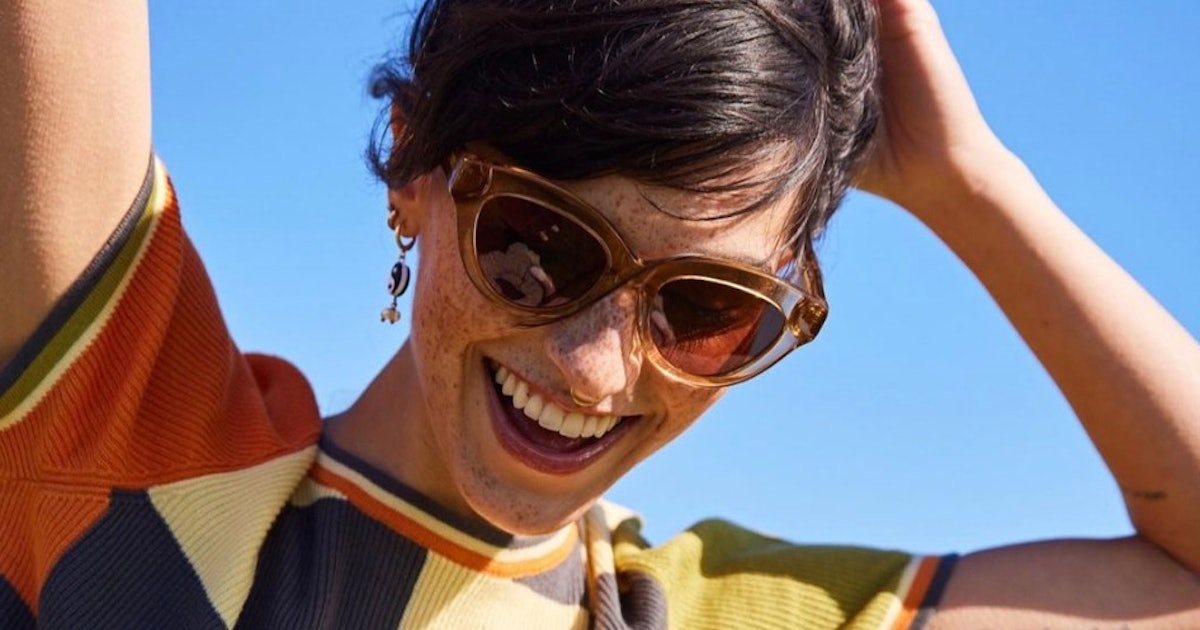 Trendy Polarized Sunglasses for Women,Retro Cat Eye Womens Sun Glas
