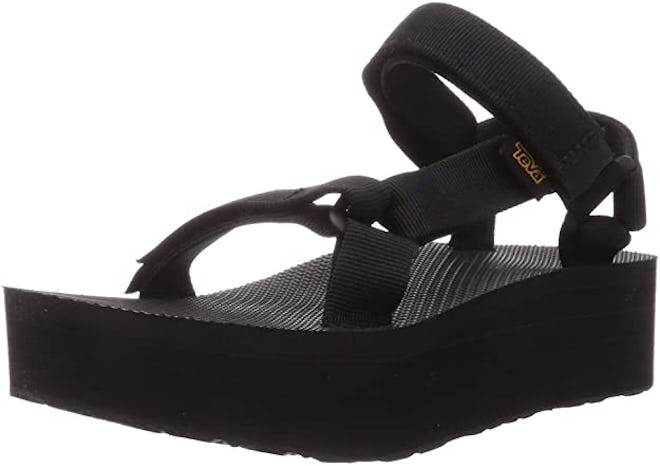 best sandals for flat feet