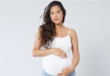 pregnant woman wearing jeans, where to buy petite maternity clothes