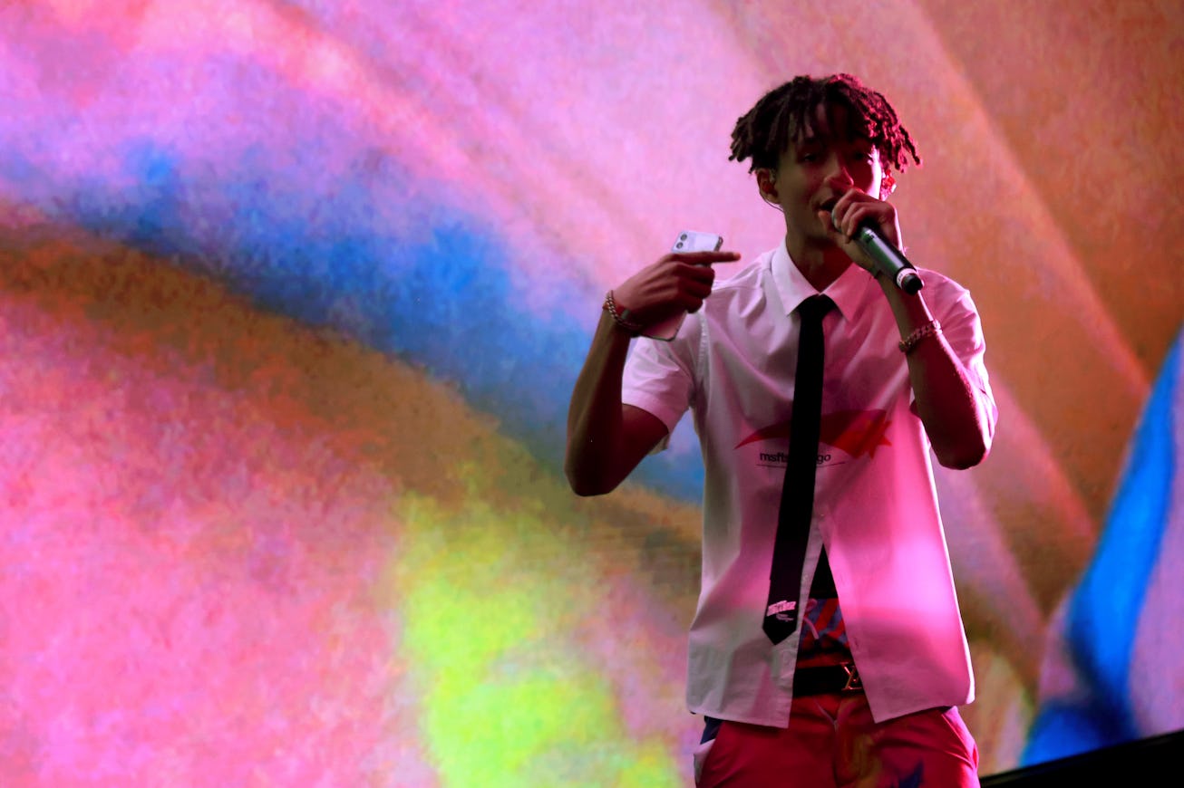 Jaden Smith performing at Samsung 837