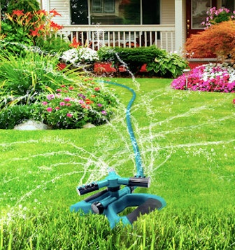 Segomo Tools 360 Degree Automatic Rotating Garden Sprinkler