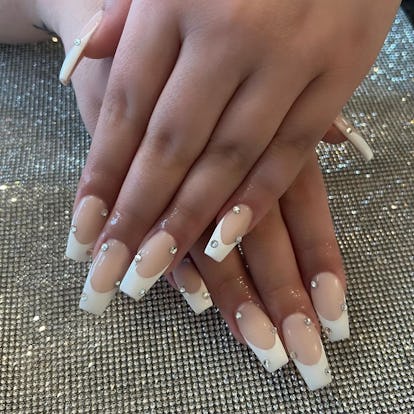 14 Summer Coffin Nail Ideas, From Neon Ombré To Pastel French Tips 14 Summer Coffin Nail Ideas, From Neon Ombré To Pastel French Tips