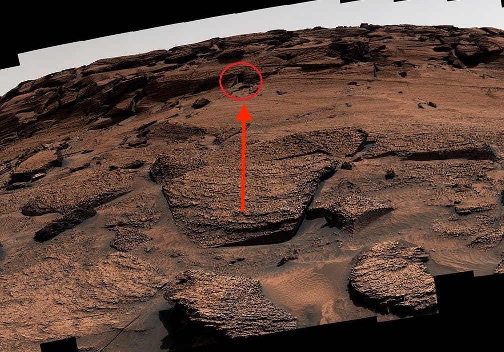 “Door” on Mars? A scientist explains what you really see