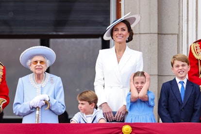 Queen Elizabeth II, Prince Louis of Cambridge, Catherine, Duchess of Cambridge, Princess Charlotte o...