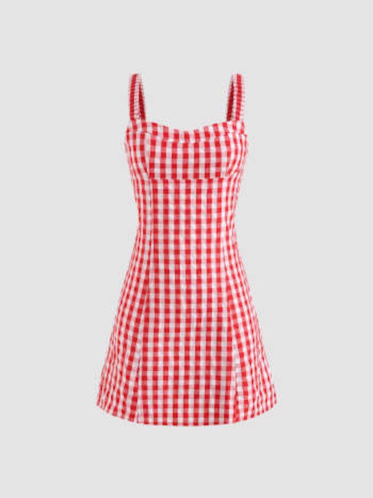 Where To Buy Belly’s July 4th Dress In ‘The Summer I Turned Pretty’