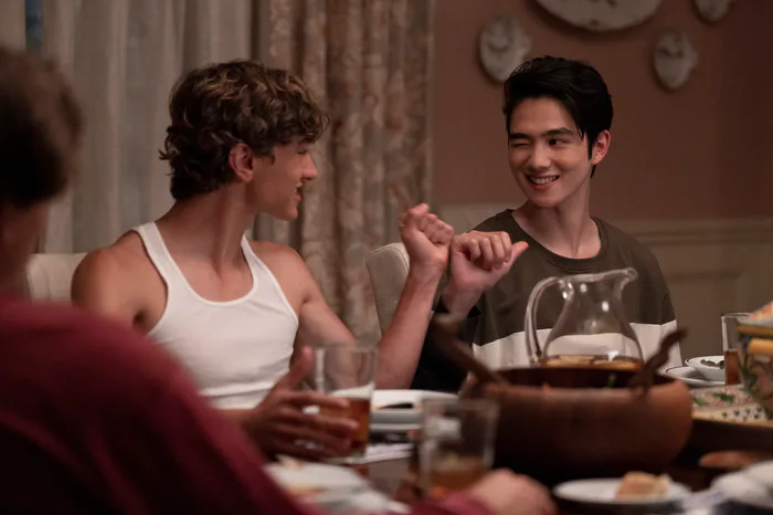 Gavin Casalegno as Jeremiah and Sean Kaufman as Steven in 'The Summer I Turned Pretty'