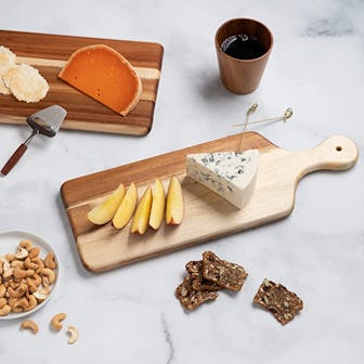 Villa Acacia Wooden Cheese Board