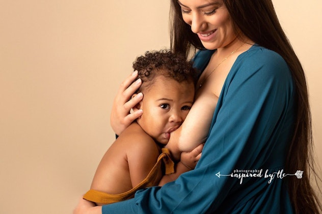 mom and baby breastfeeding