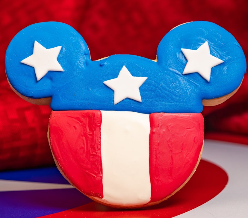 The Disney Fourth of July treats in the Disney Parks include a Mickey cookie. 