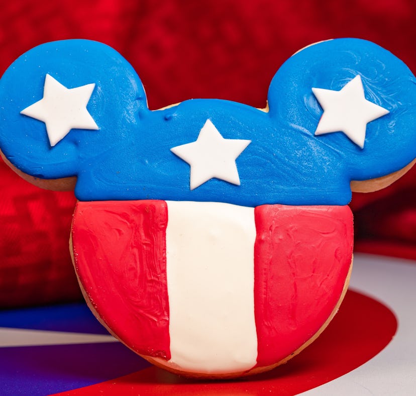 The Disney Fourth of July treats in the Disney Parks include a Mickey cookie.