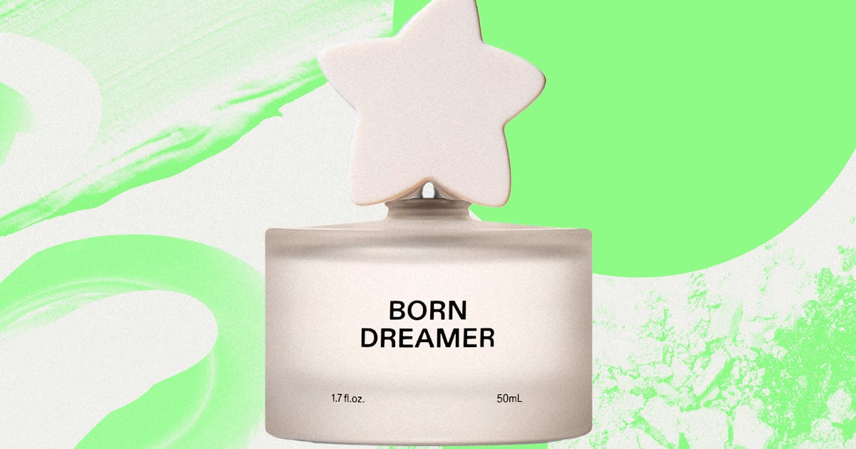 An Honest Review Of Charli D'Amelio's Born Dreamer Fragrance - TrendRadars