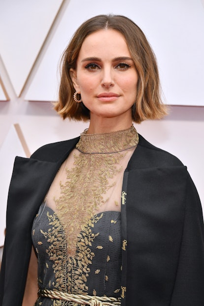 Natalie Portman with a bob on the red carpet