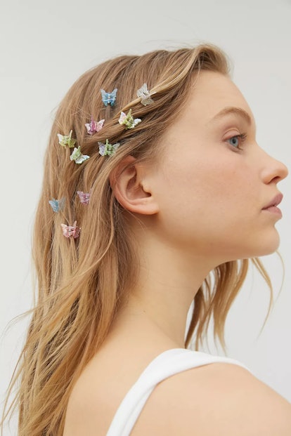 Butterfly hair clips are a nostalgic Y2K fashion trend that Charli and Dixie D'amelio give their hot...