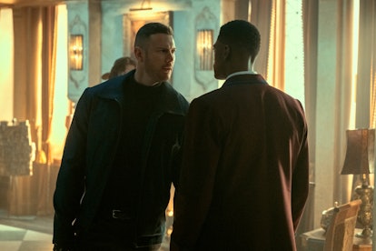 Tom Hopper as Luther Hargreeves, Justin Cornwell as Marcus in episode 301 of The Umbrella Academy