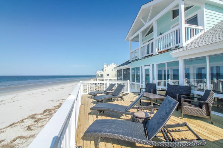 This oceanfront home in South Carolina is an Airbnb like 'The Summer I Turned Pretty' house. 