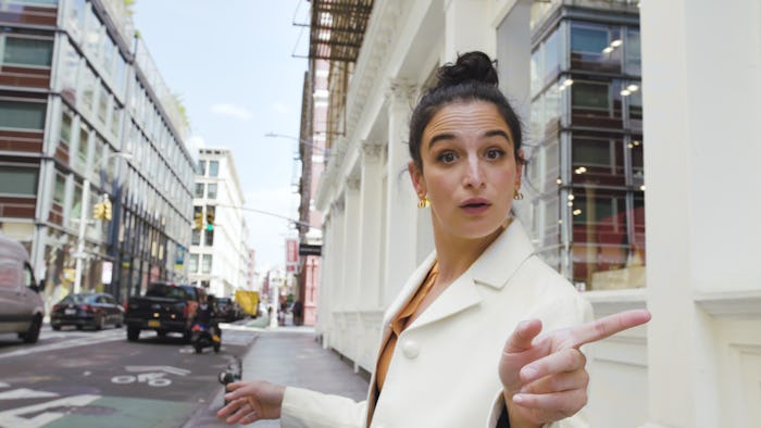 Romper's July 2022 cover star Jenny Slate plays a round of Never Have I Ever: Parenting Edition.