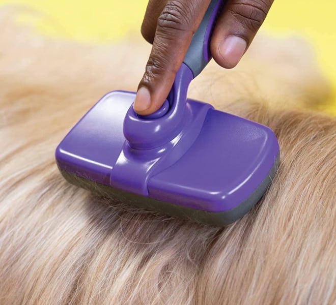 Hertzko Self-Cleaning Slicker Brush