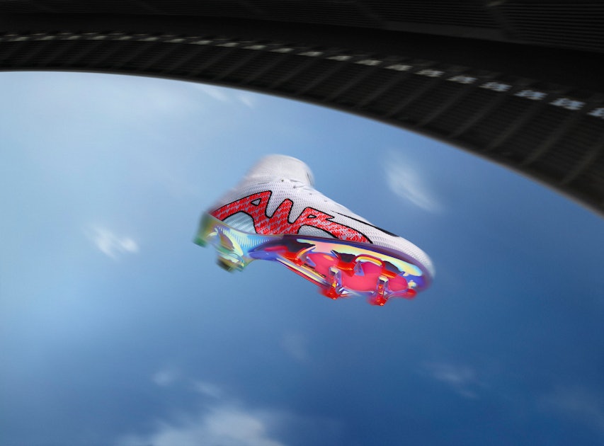 Nike's Air Zoom Mercurial soccer cleat about to international