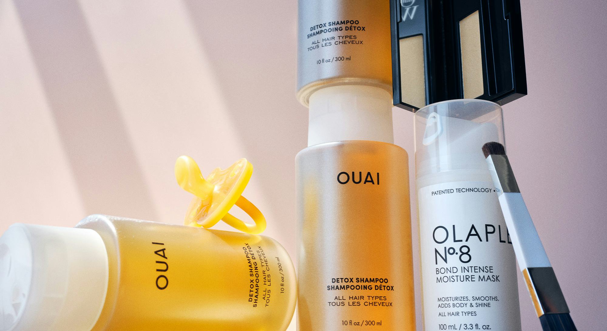 Two bottles of Ouai detox shampoo for pregnant women.