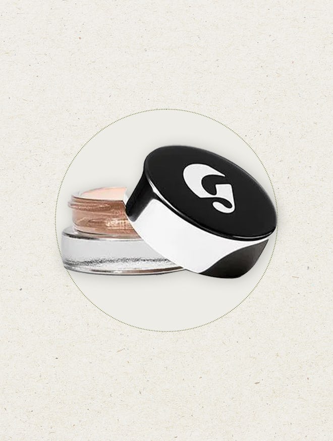 Glossier Stretch concealer is a pregnancy-safe beauty winner.