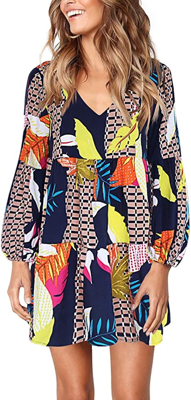 Amoretu V Neck Shift Dress